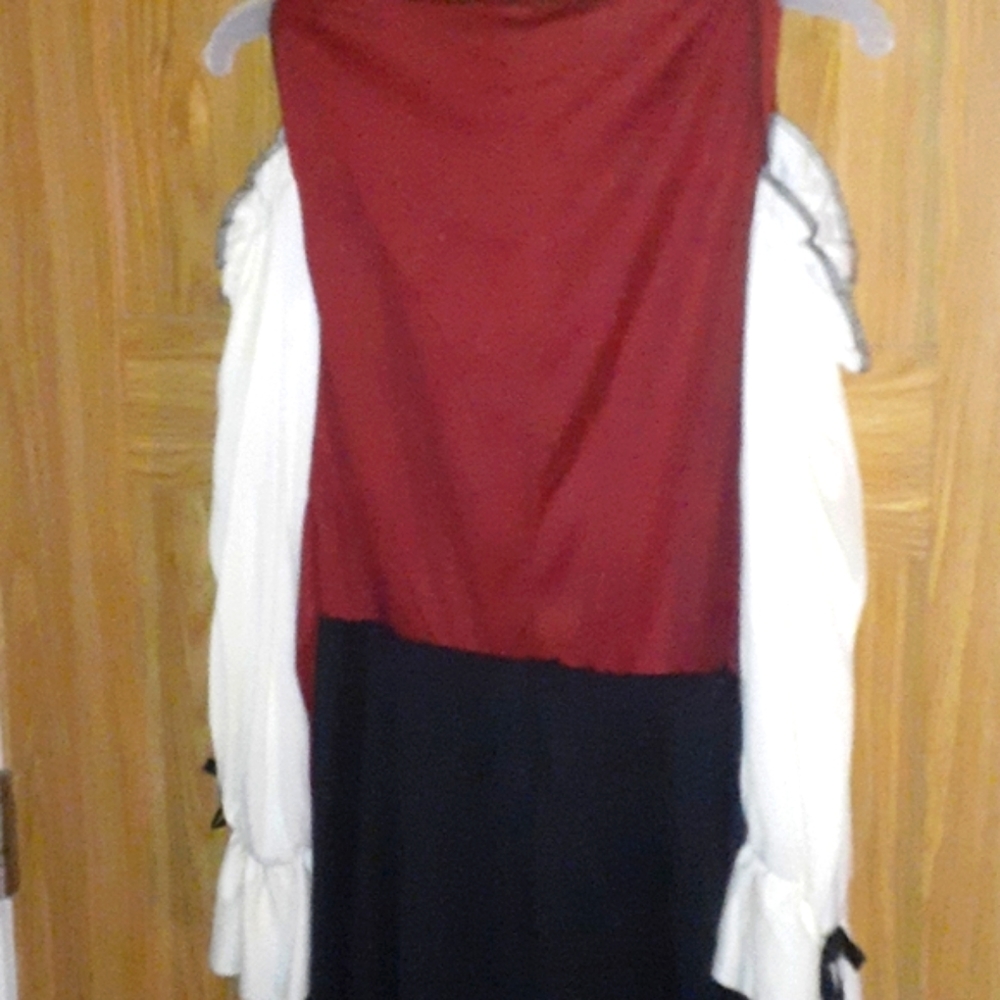 Women's Pirate Halloween Costume Size Small - Picture 5 of 5
